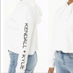 KENDALL & KYLIE NWT Hooded Cropped Raw Edge Logo Sweatshirt Top Size XL in White